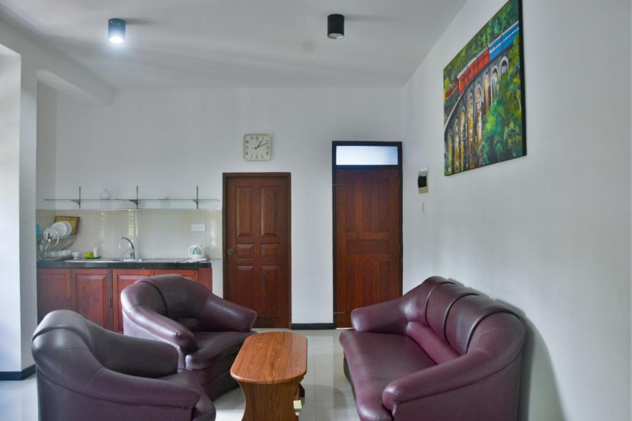 Di Sicuro Tourist Inn Hikkaduwa Exterior photo